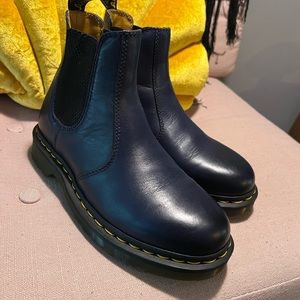 Dr. Marten Chelsea boot